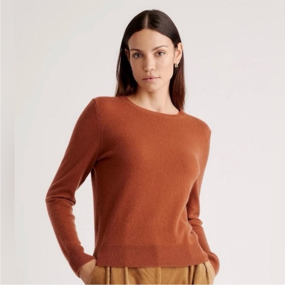 Quince Sweaters - Quince Mongolian Cashmere Crewneck Sweater in Chestnut Women’s Size Small